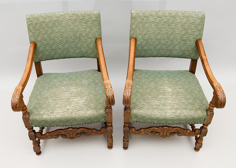 KARMSTOLAR, 1 par, renässansstil, 1900-talets första hälft.