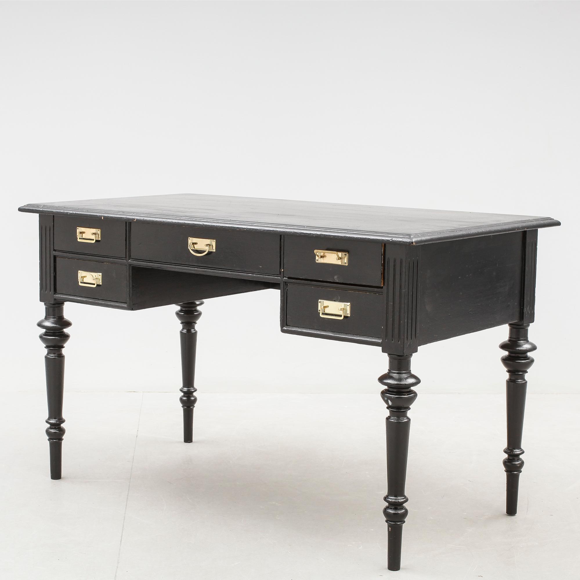 SKRIVBORD, nyrenässans, 1800-talets slut.