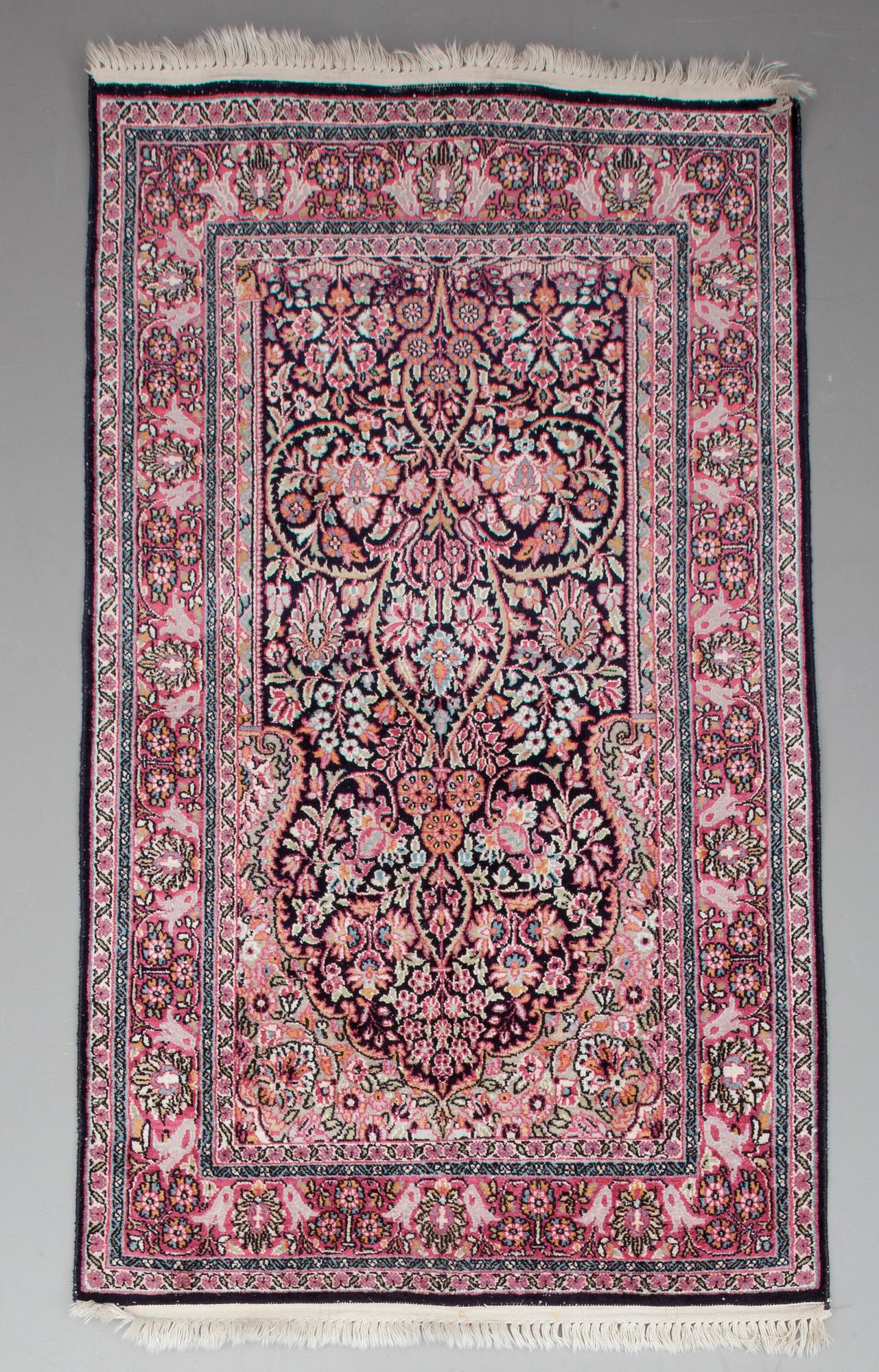 BÖNEMATTA, silke, 152x88 cm.