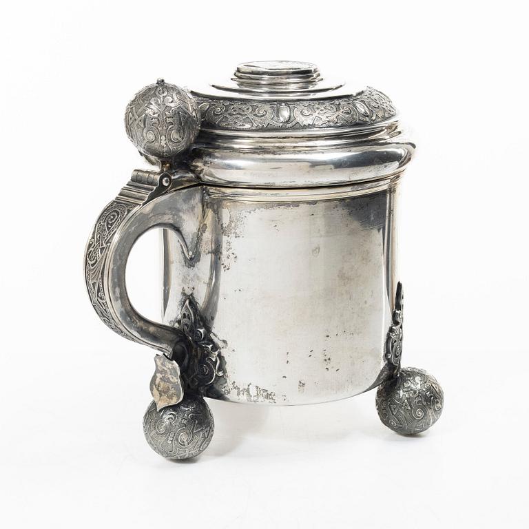 Karl Anderson, A Swedish silver tankard, mark of K Anderson, Stockholm 1916.