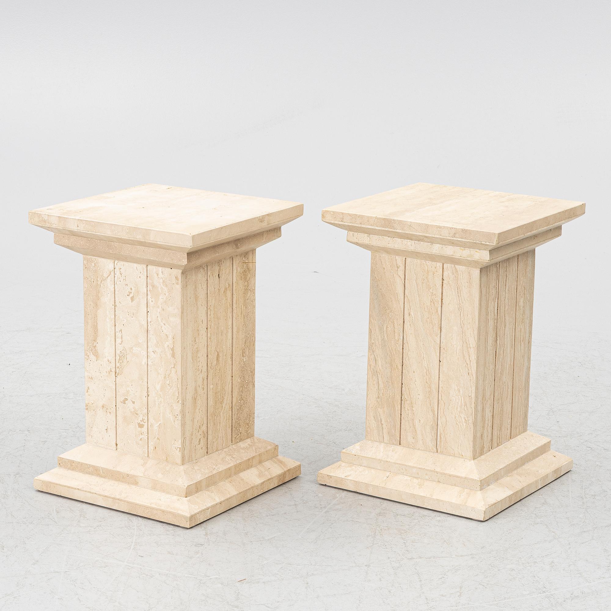 Pedestals, a pair, contemporary manufacture.