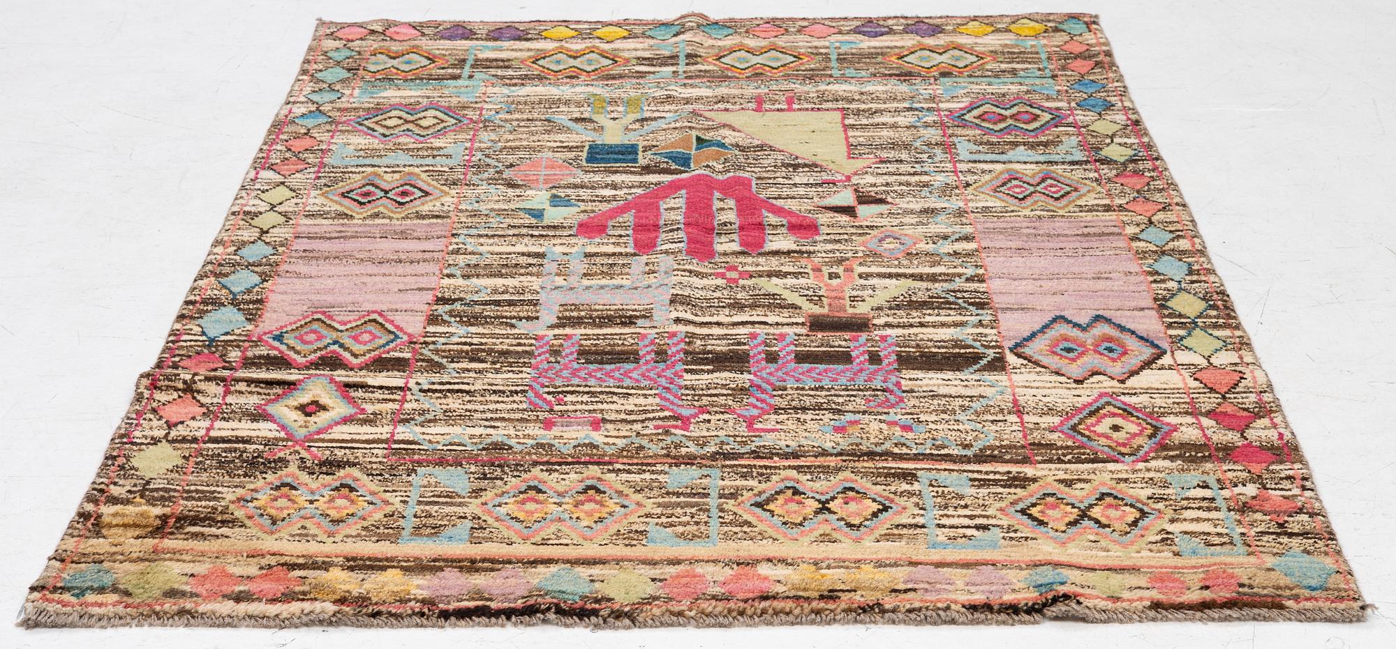 Carpet, Taimany, approx. 185 x 126 cm.