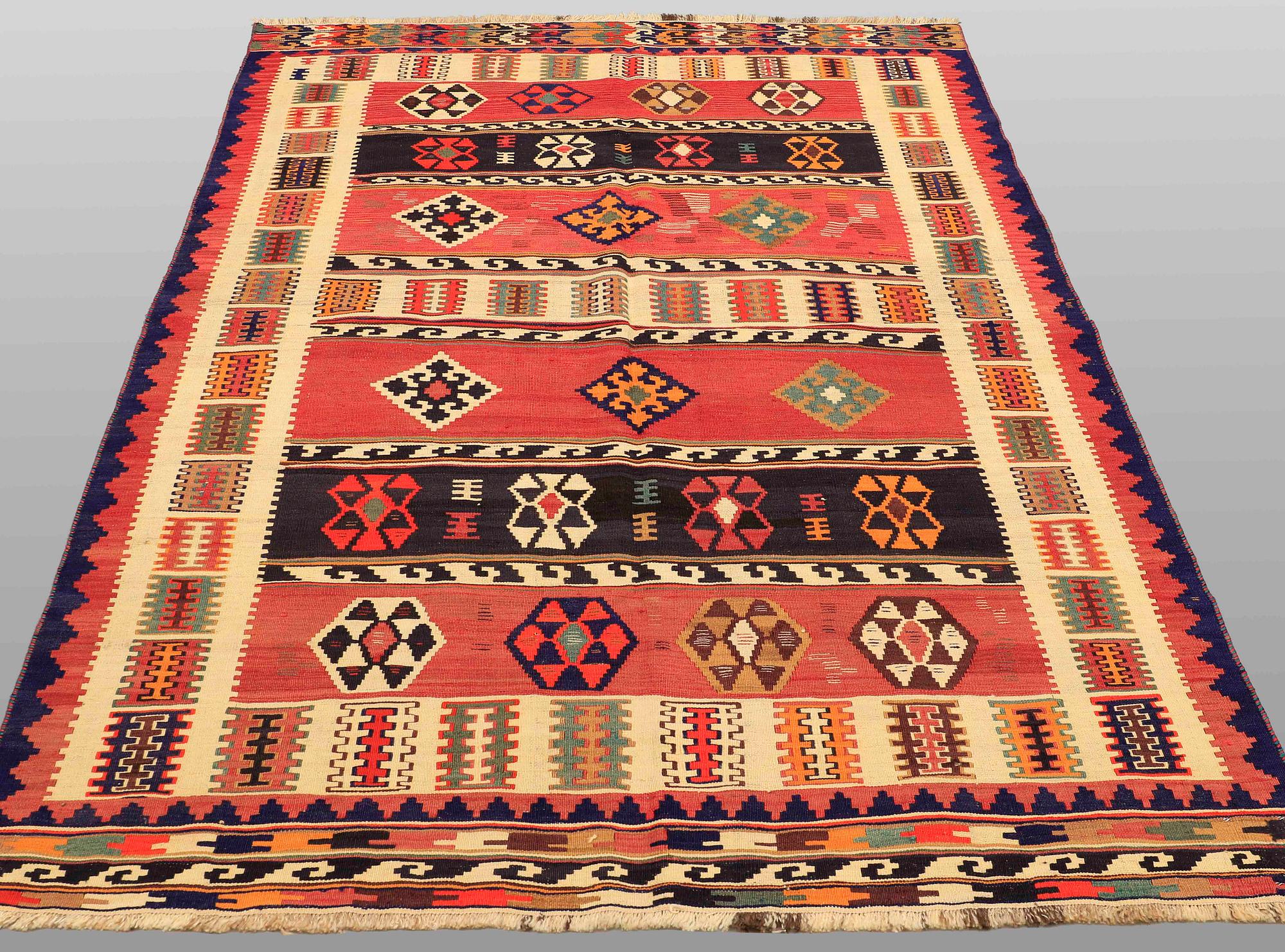 A RUG, kilim, Shiraz, around 240 x 163 cm.