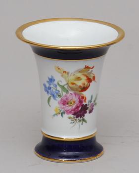 VAS. Porslin. Meissen.