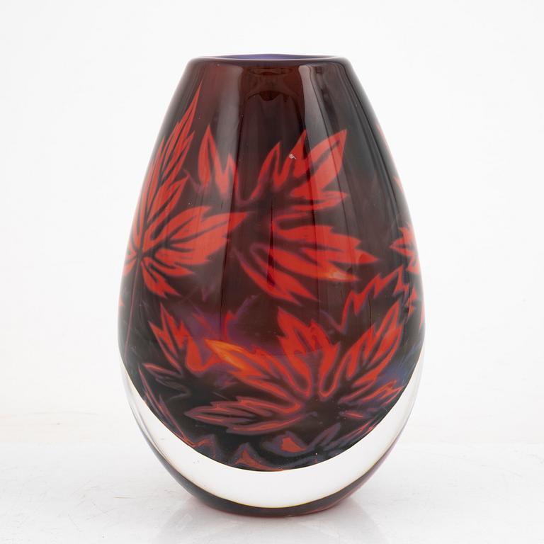 Mats Jonasson, a unique glass vase, Målerås.