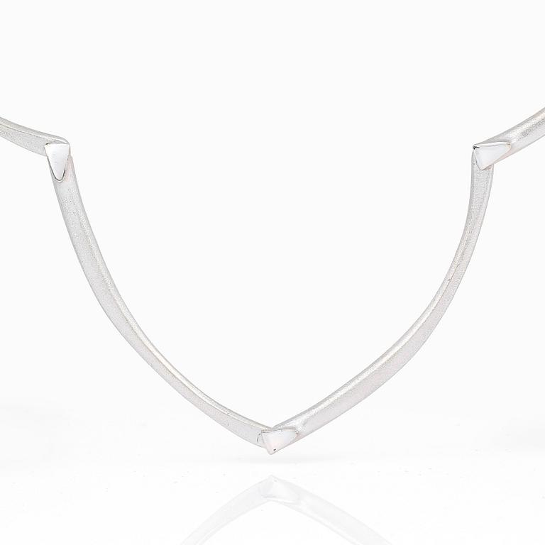 HALSBAND, 'Labyrinth' av Björn Weckström för Lapponia, Finland, 2004.