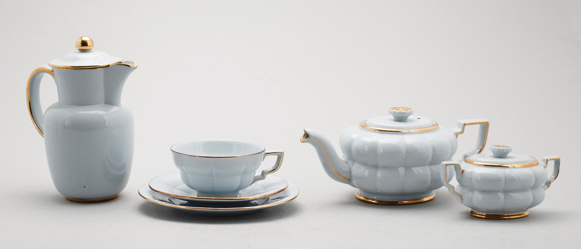 TESERVIS, porslin, "Grand", Arthur Percy, Upsala-Ekeby, omkring 1900-talets mitt.