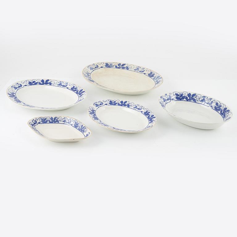 Gunnar Wennerberg, 74 pieces of a "Blåsippa" dinner service, Gustavsberg, Sweden.