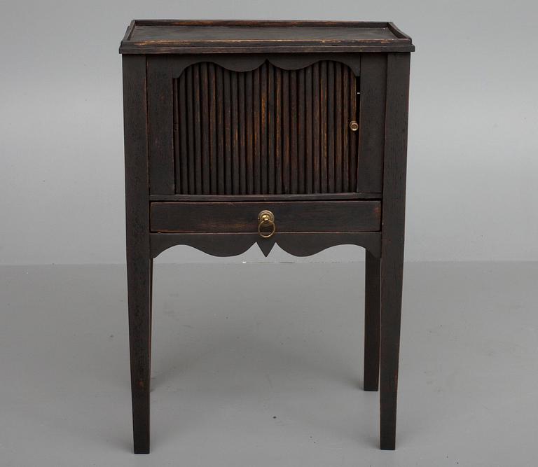 NATTDUKSBORD, 1800-tal.