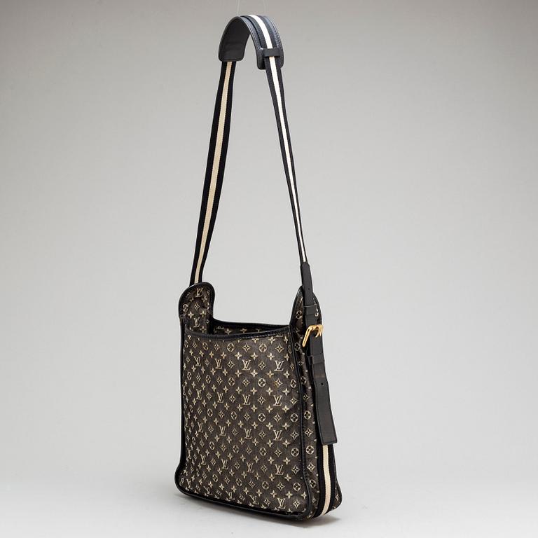 LOUIS VUITTON, a 'Mini Lin Mary Kate' bag.