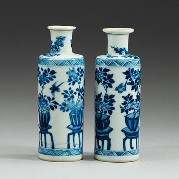 VASER, ett par, porslin. Qing dynastin, Kangxi (1662-1722).