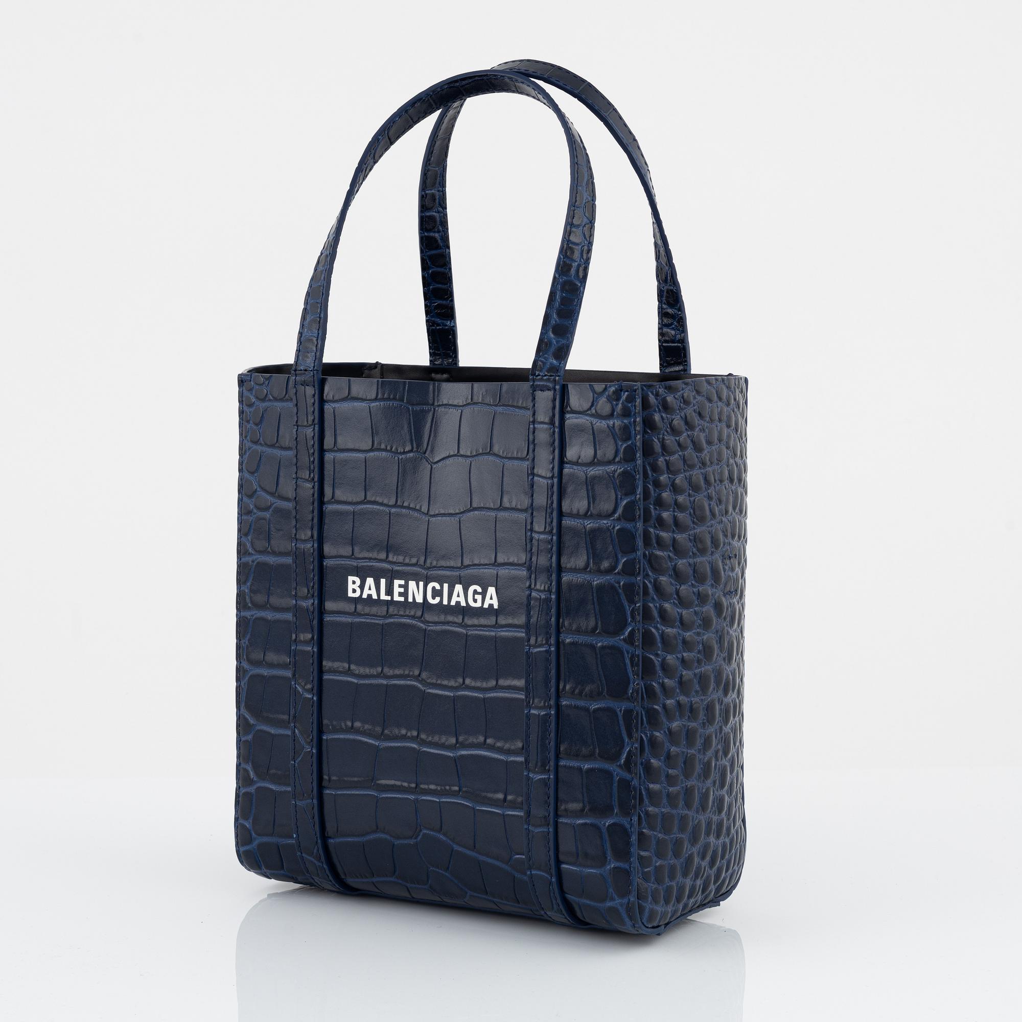 Balenciaga, "Everyday Tote".