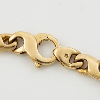 Bracelet 18K gold with diamonds.