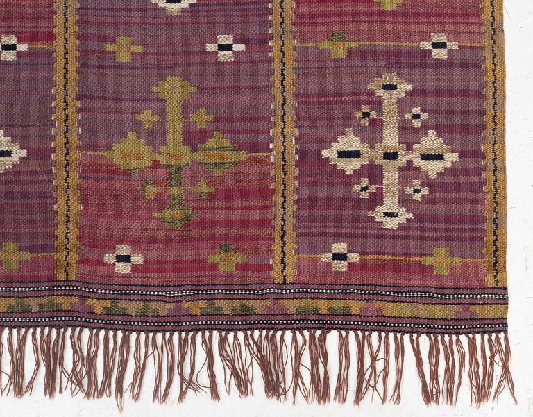 Märta Måås-Fjetterström, a drape, "Violett Draperi" (with yellow), ca 262 x 148 cm, signed MMF.