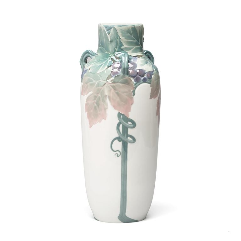 A Karl and Waldemar Lindström Art Nouveau porcealin vase, Rörstrand, Sweden ca 1900.