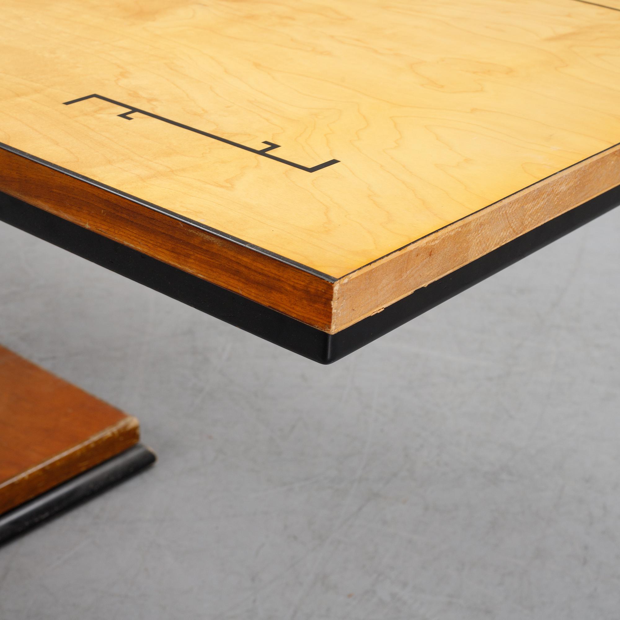 Otto Wretling, an 'Idealbordet' mahogany and birch table, Umeå, 1930's.