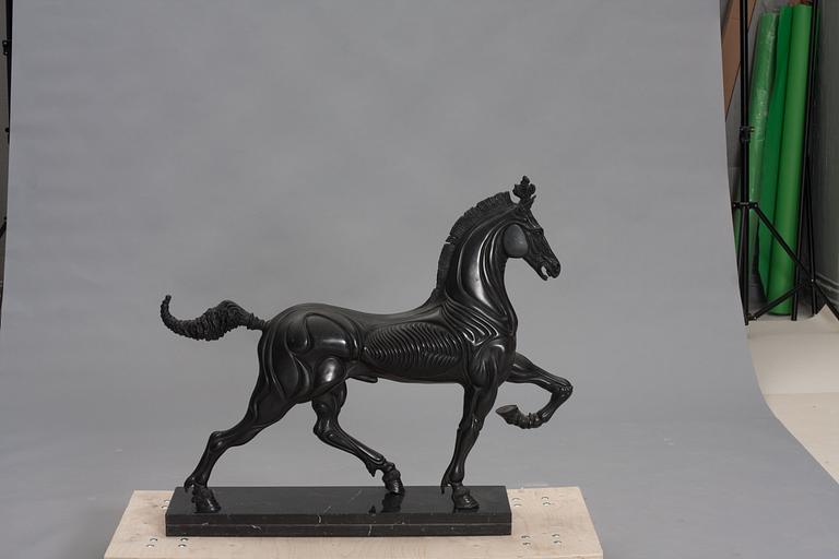 Ludovico de Luigi, Horse.