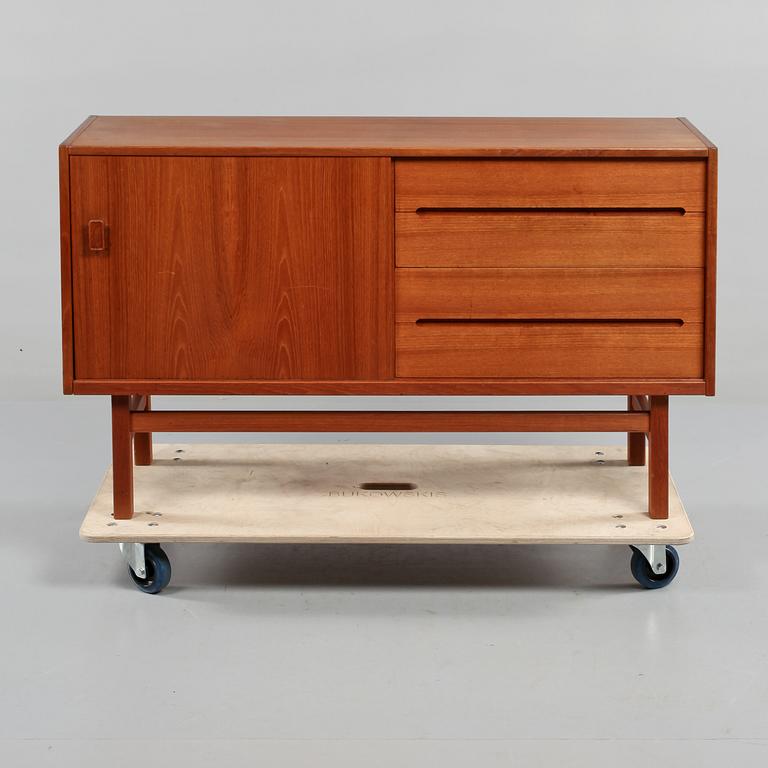 SIDEBOARD, "Viken", Nils Jonsson, Troeds, 1950/60-tal.