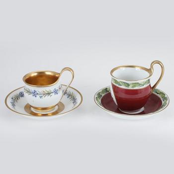 KOPPAR med FAT, 2 st, porslin, bl.a. Berlin, 1800-tal.