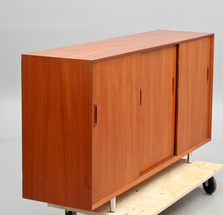SIDEBOARD, 1960-tal. Trol. Danmark.