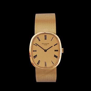 1143. Patek Philippe - Golden Ellipse. Gold. Manual winding. 1970s. 26 x 32 mm.