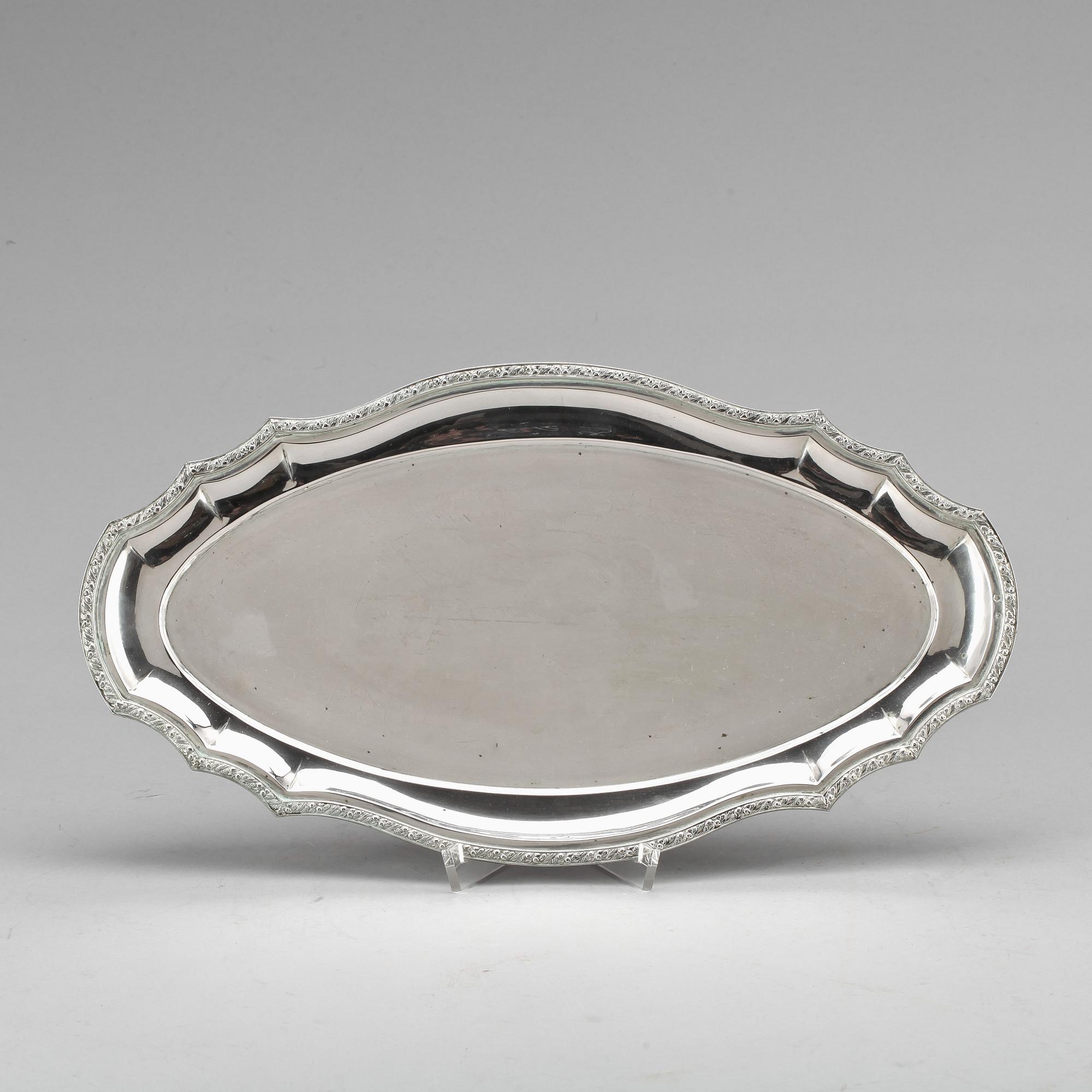BRICKA, silver, Ungern. Vikt 408 g.