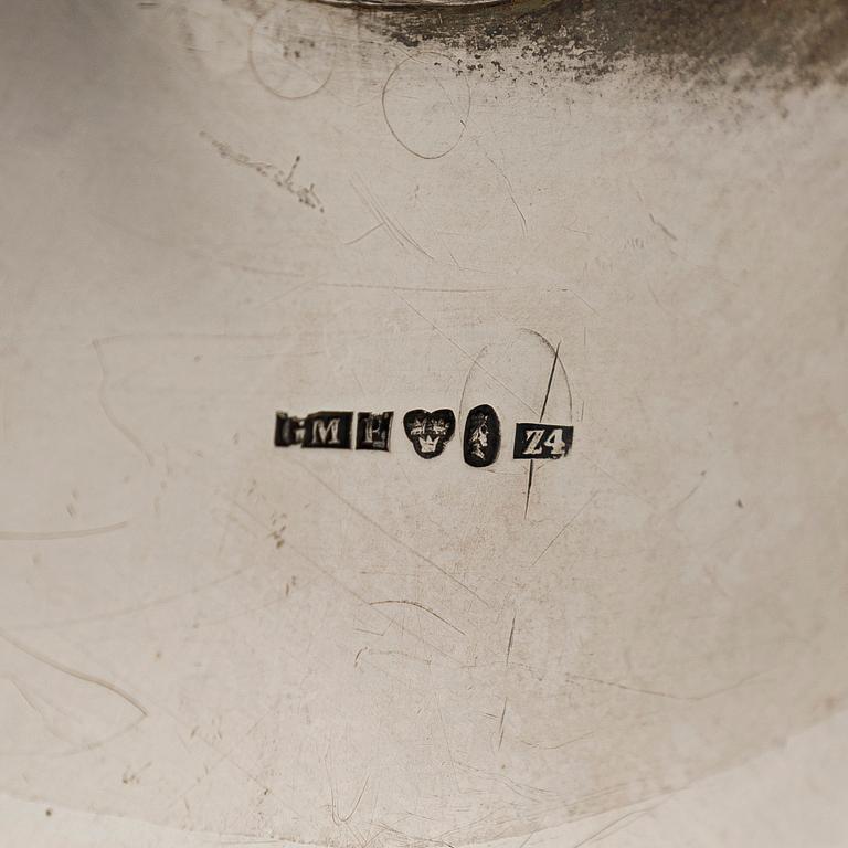 A neo-Rococo silver centrepiece bowl, Gustav Möllenborg Feron, Stockholm  1854.