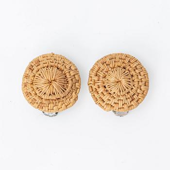 Jewellery, 9 pieces of Sámi handicraft, including work by Per Henrik Simmas.