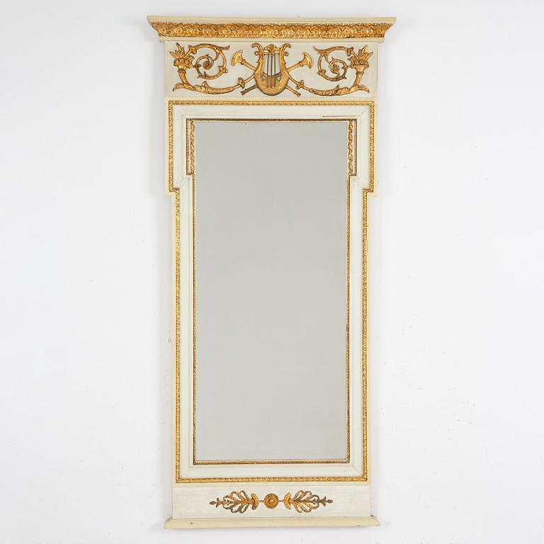 Spegel, sengustaviansk stil, tidigt 1900-tal.