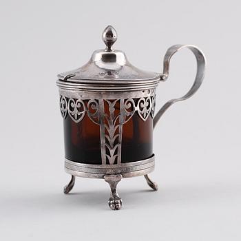 SENAPSKAR, silver, Frankrike, 1800-tal. Vikt ca 75 gram.
