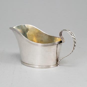 A swedish silver creamer, mark of Lorenz Georg Weis, Norrköping 1810.