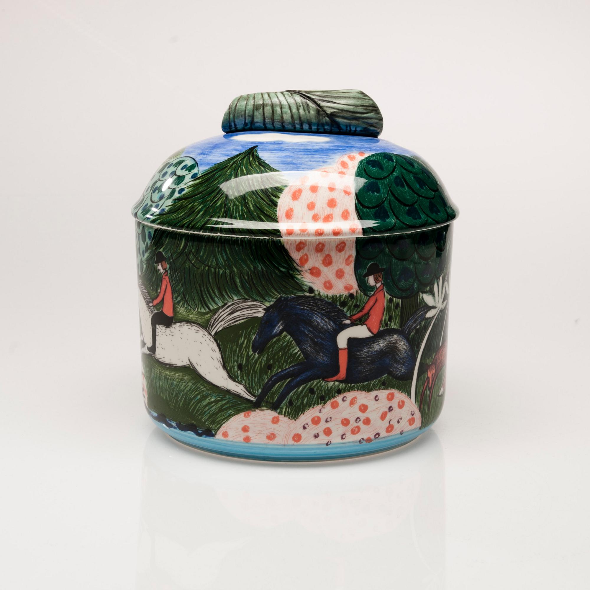 TERRIN MED LOCK, keramik, Dorrit von Fieandt, Hubertus Pro Arte, Arabia 1994.
