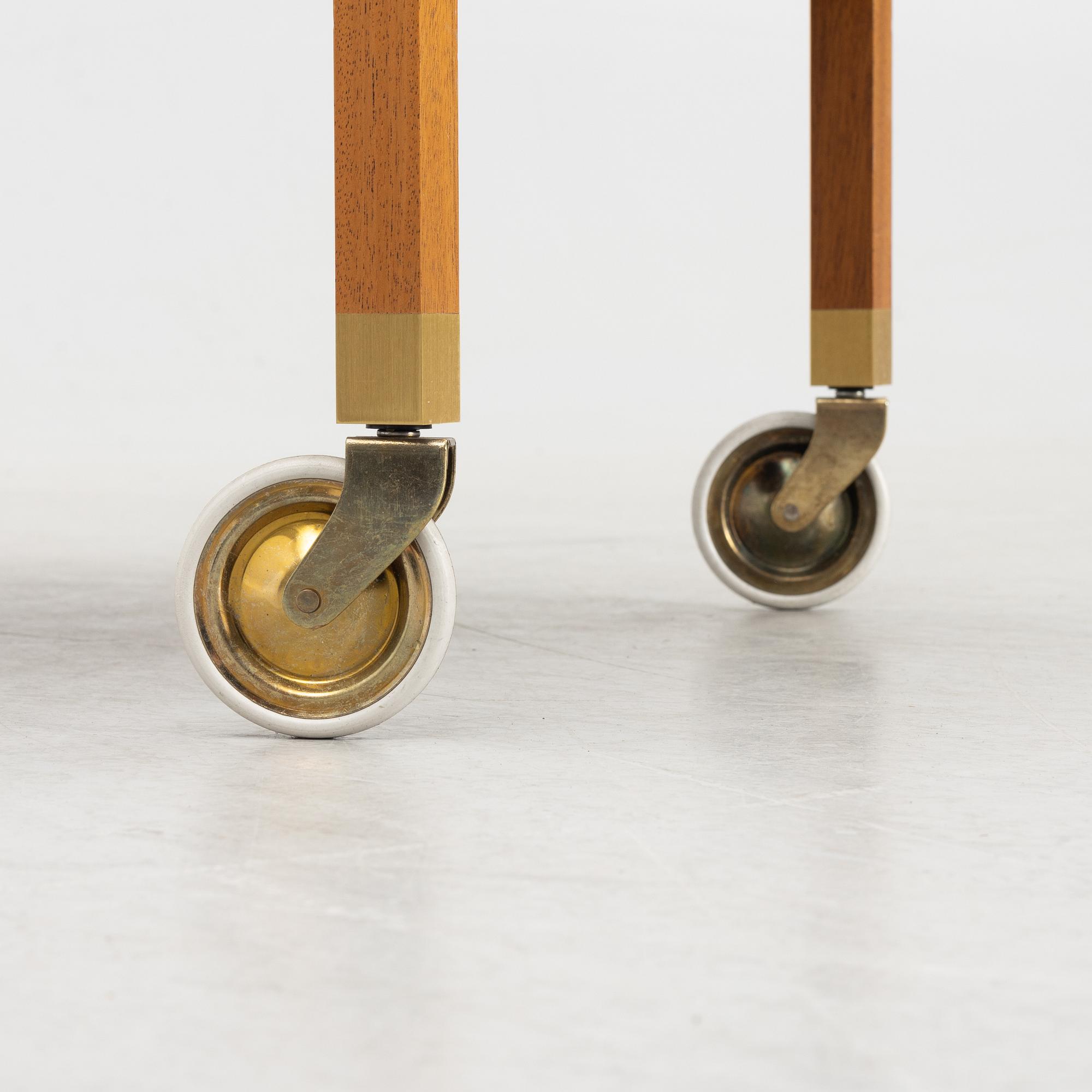 Josef Frank, serveringsvagn, modell 470, Firma Svenskt Tenn, efter 1985.