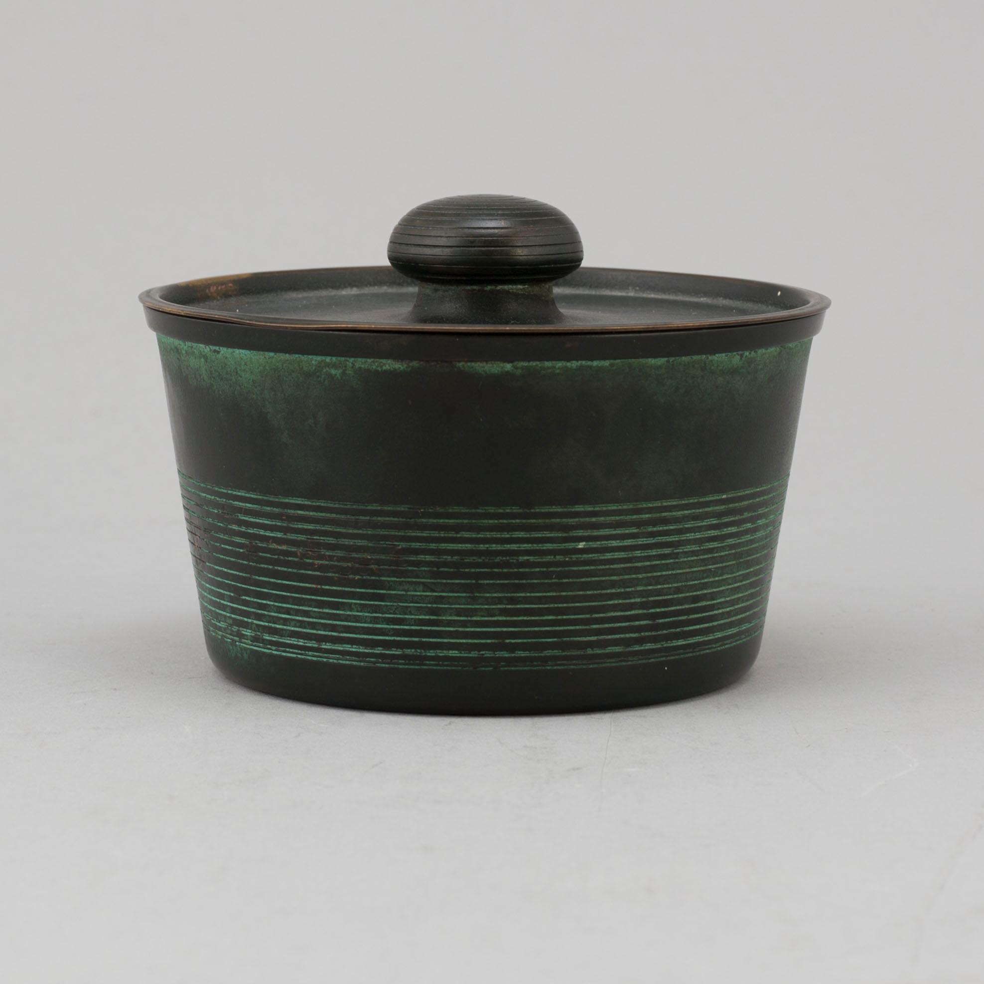 NILS FOUGSTEDT, a patinated bronze box, FAK Kronsilver Fabrik AB, Stockholm 1930's.