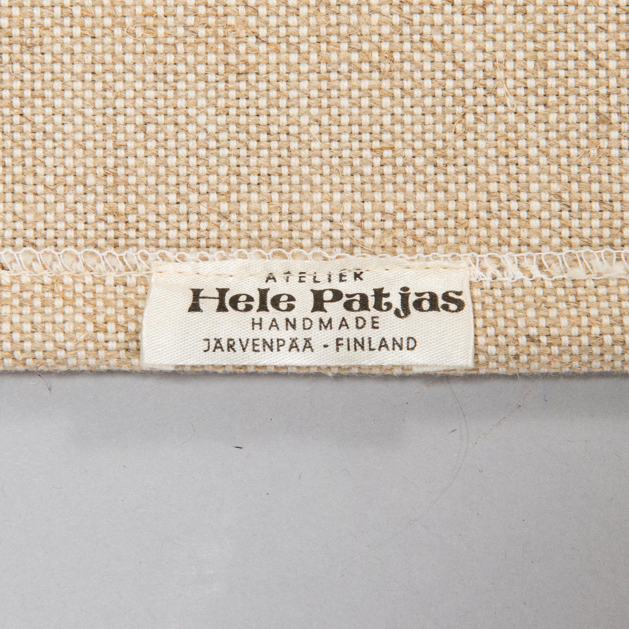 Hele Patjas, embroidery Atelier Hele Patjas.