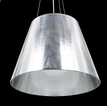 TAKLAMPA, "Ktribe S2", Philippe Starck, Flos, Italien. Höjd 30cm.