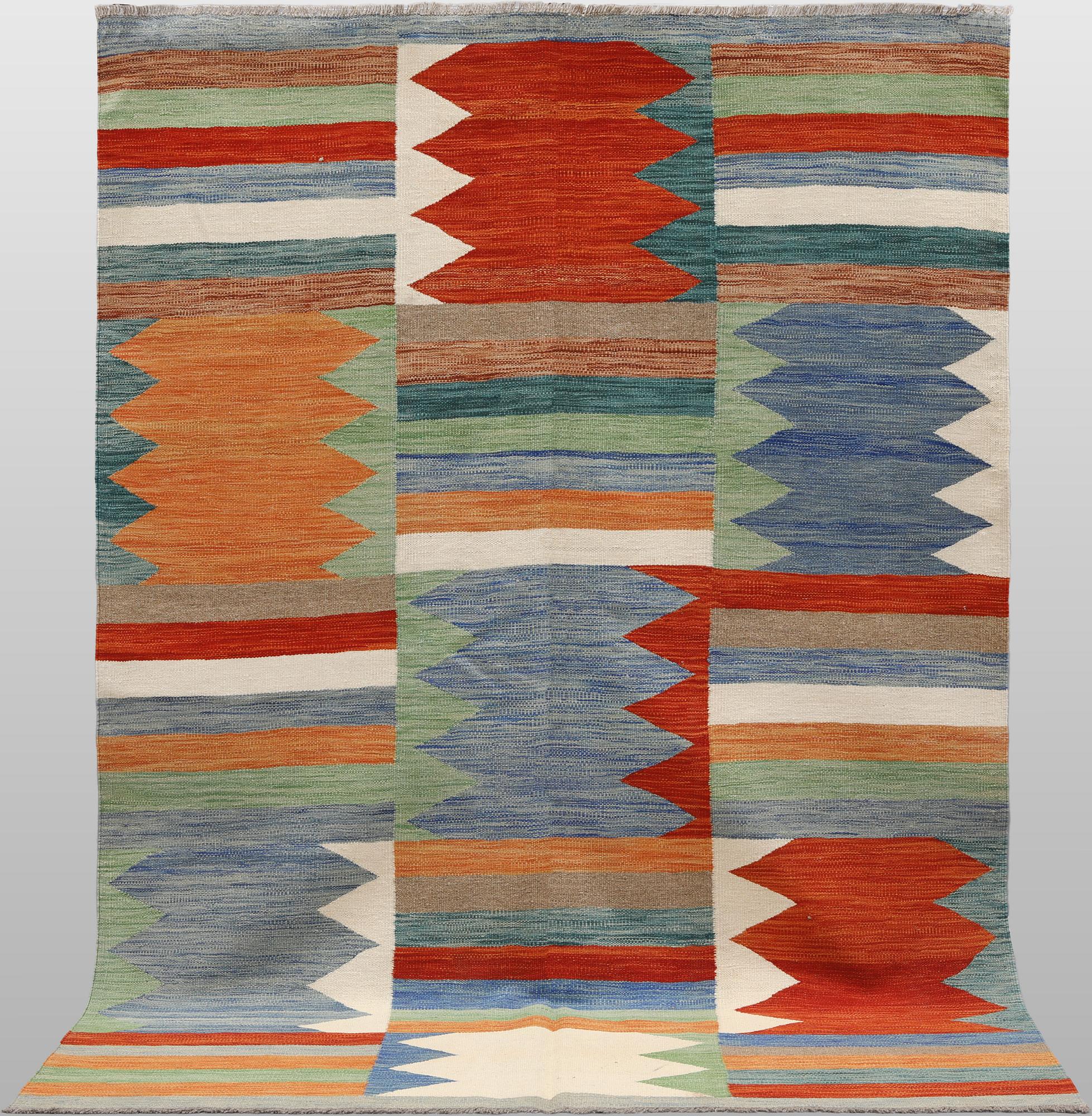 A Kelim carpet, c. 242 x 178 cm.
