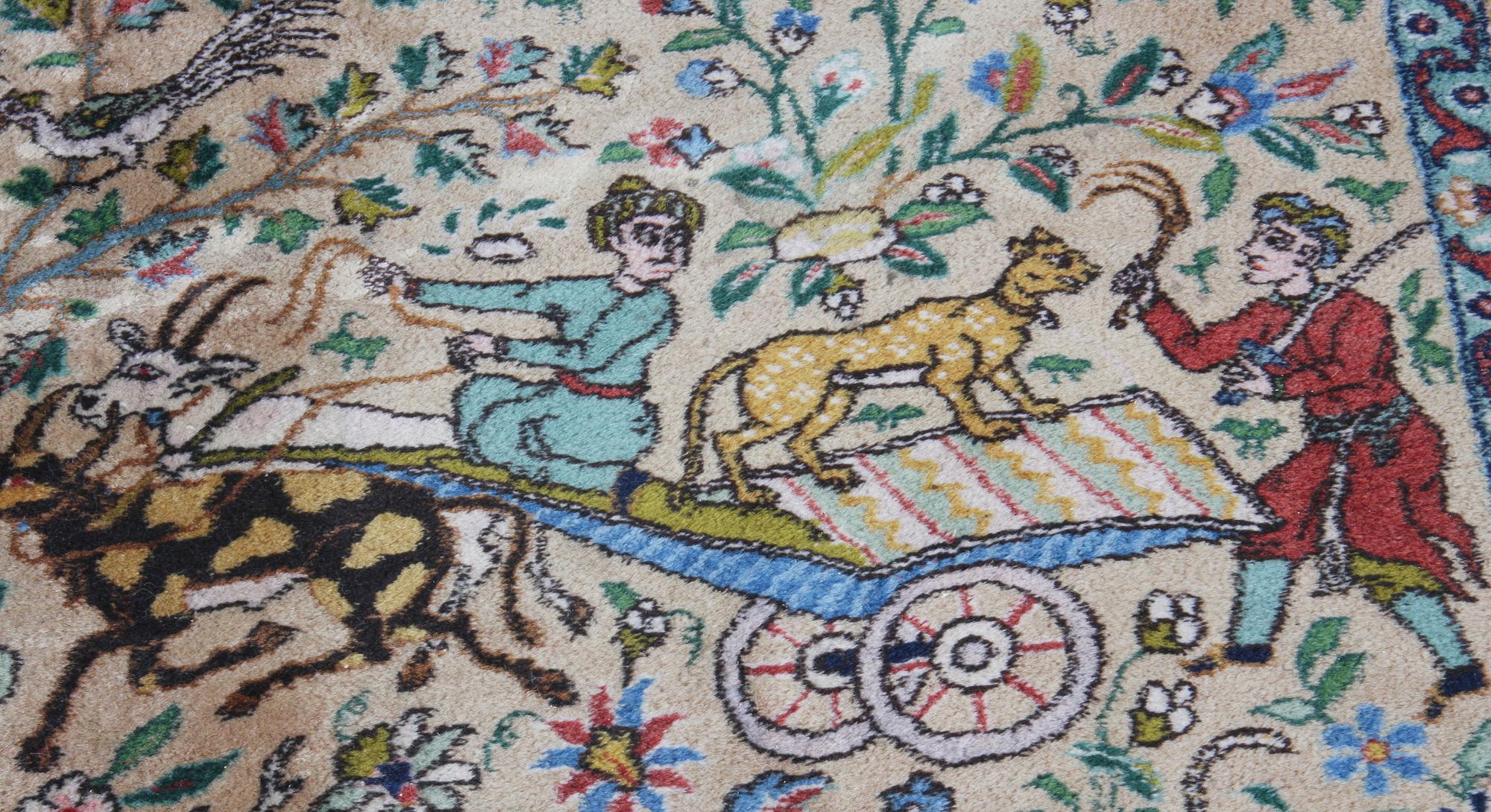 MATTA, Old Täbris figural. 244 x 153.