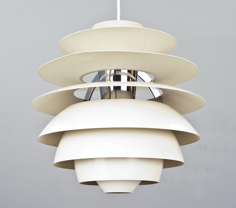 TAKARMATUR, Poul Henningsen, "Snowball", Louis Poulsen, Danmark.