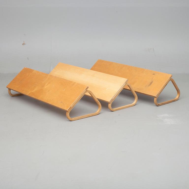 HYLLOR, 3 st, Alvar Aalto, modell 112B, 1900-talets första hälft.