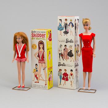 BARBIEDOCKOR, 2 st, Mattel, samt tillbehör, 1960-tal.