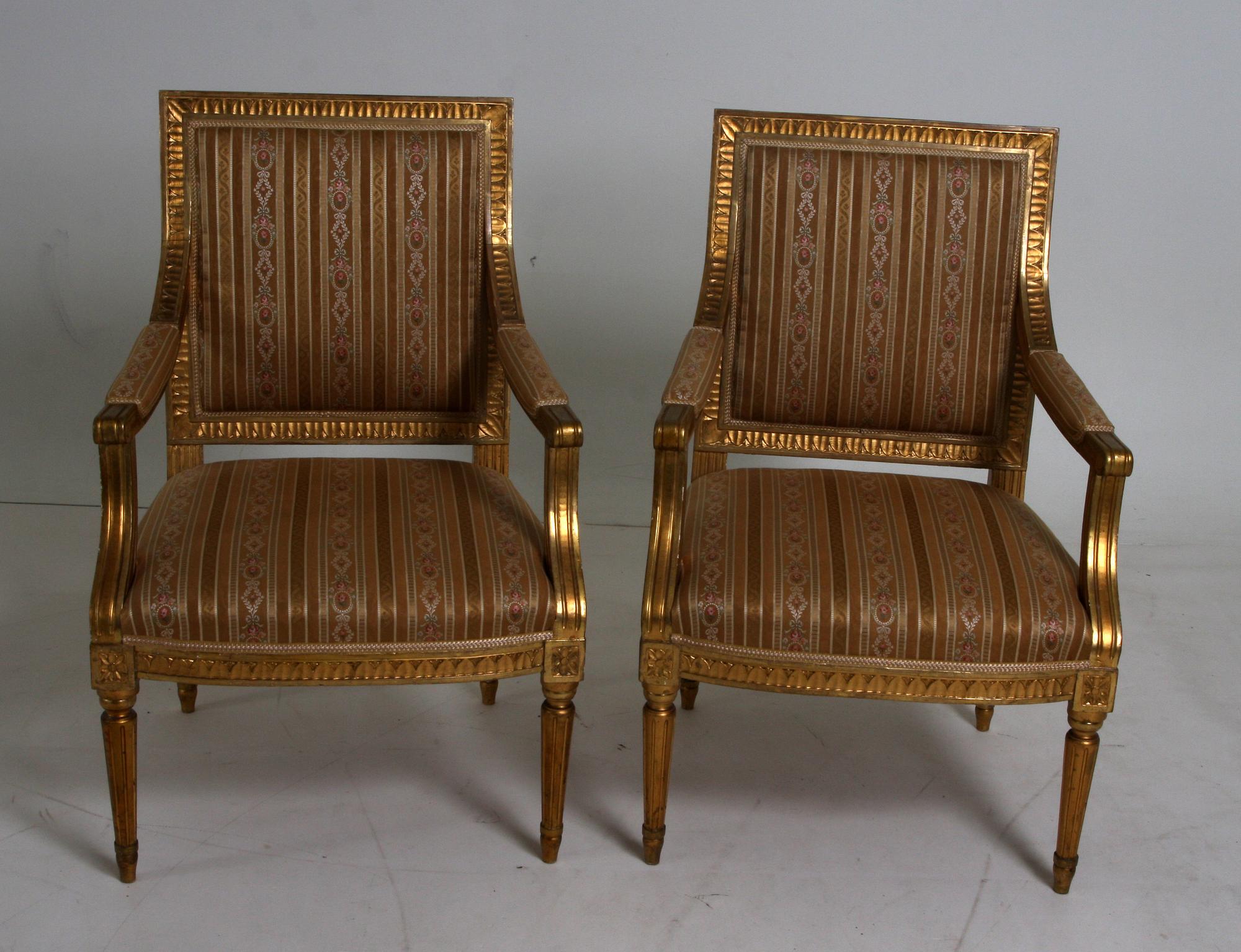KARMSTOLAR, ett par, gustavianska/gustaviansk stil, provinsarbete. 1800-tal.