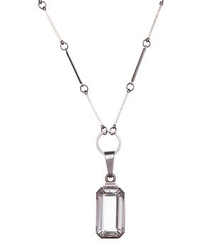 A Wiwen Nilsson sterling and rock crystal pendant with chain, Lund 1947.