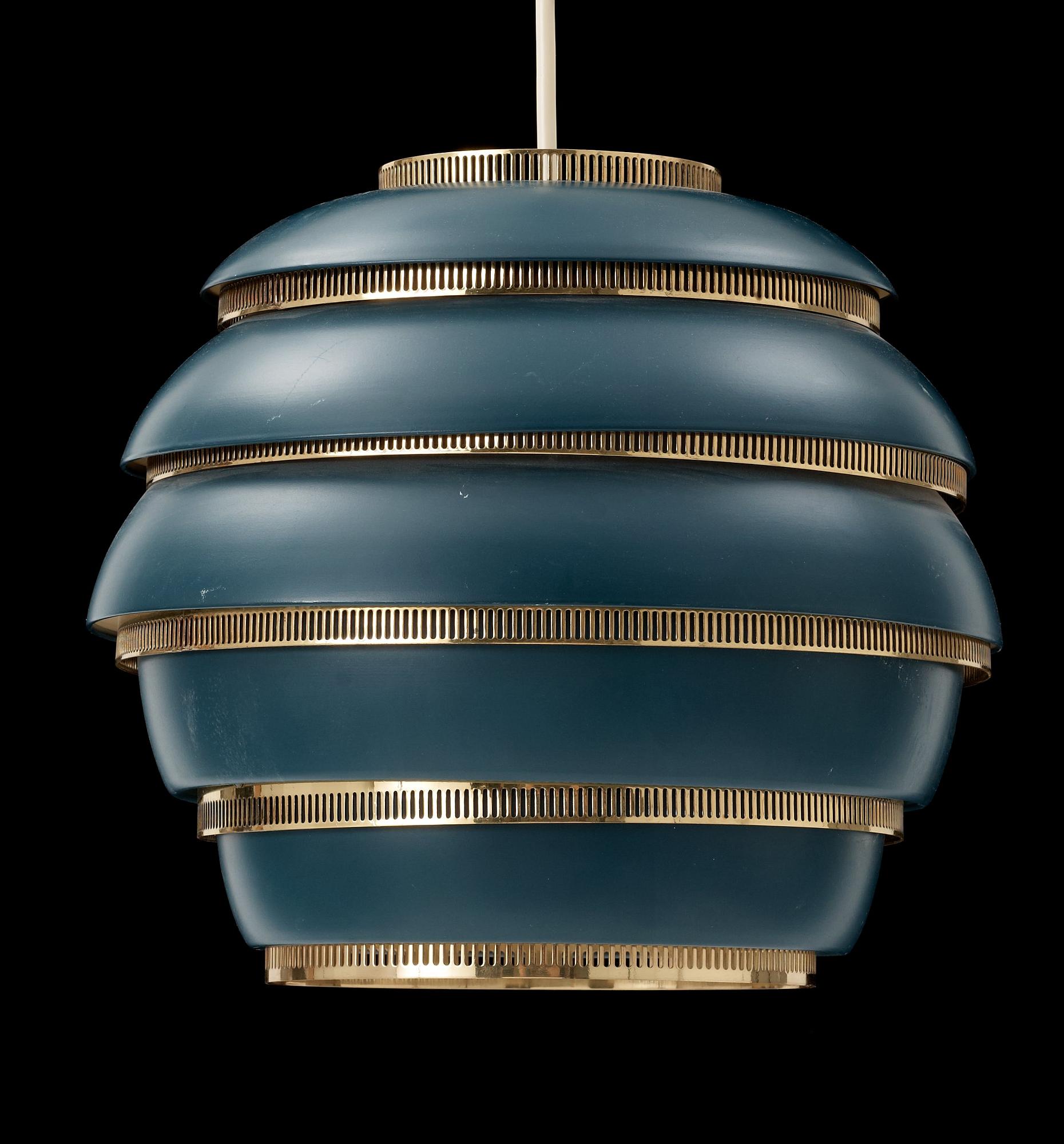 ALVAR AALTO, takarmatur, "A 331, Bikupa", Valaistustyö Ky, Finland.