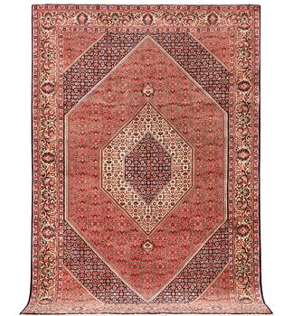 A Bidjar Tekab carpet, c. 300 x 203 cm.