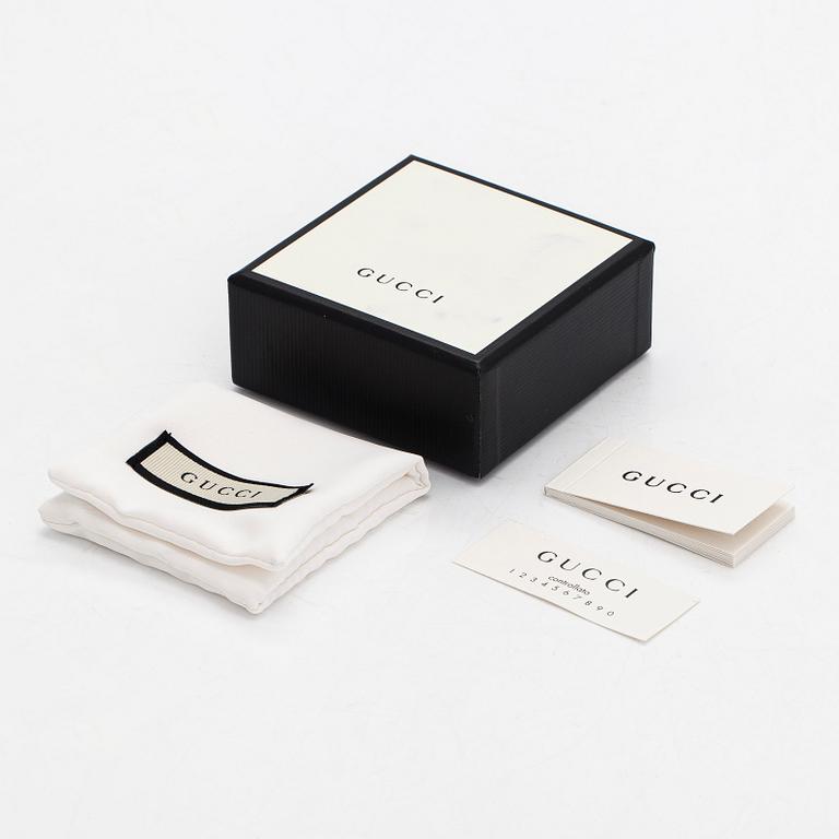 Gucci, örhängen, 18K vitguld och bergskristall.