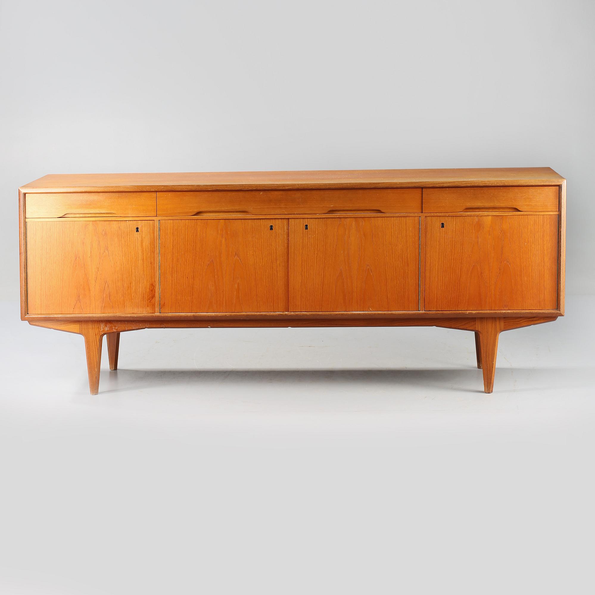 SIDEBOARD, Gustav Bauhaus, Norge, 1900-talets andra hälft.