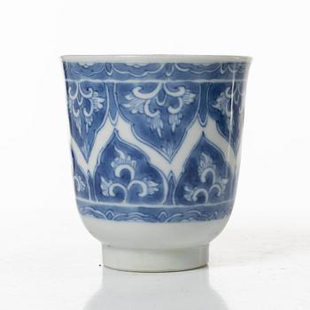 Five cups and four dishes, Qing dynasty, Kangxi (1662-1722).