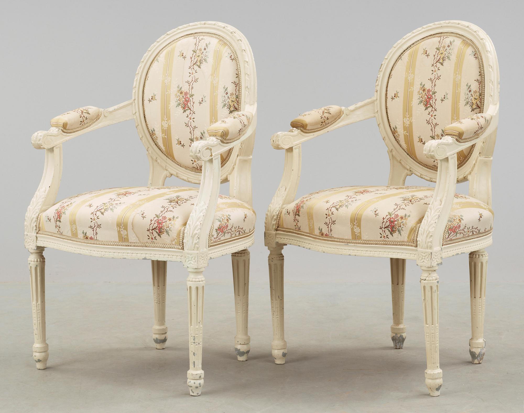 KARMSTOLAR, ett par, Louis XVI-stil, 1900-tal.