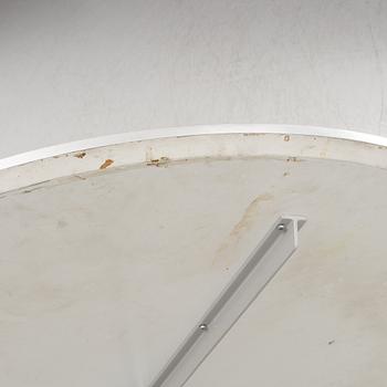 Arne Jacobsen, matbord, "Cirkulär / B825", Fritz Hansen, Danmark.